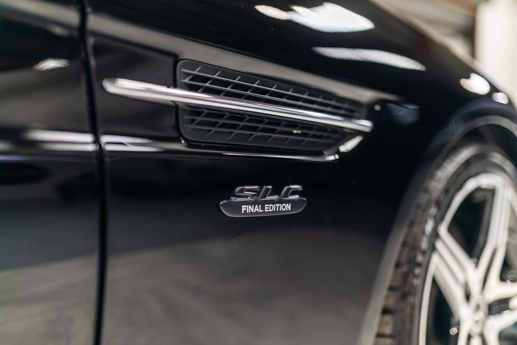 Mercedes-Benz SLC Final Edition Black #11