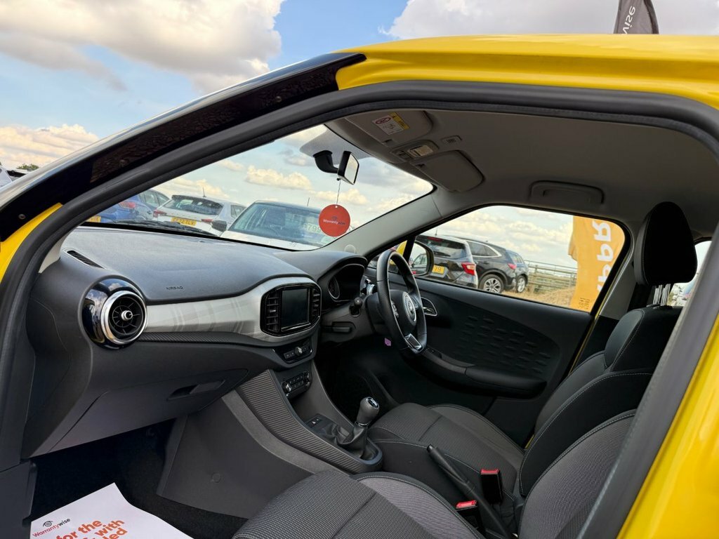 MG MG3 1.5L Excite Yellow #4