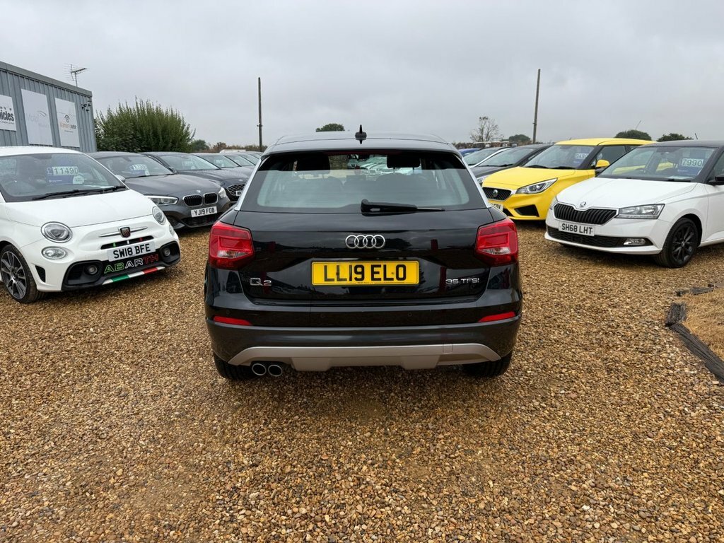 Audi Q2 1.5L Sport LL19ELO Black #6