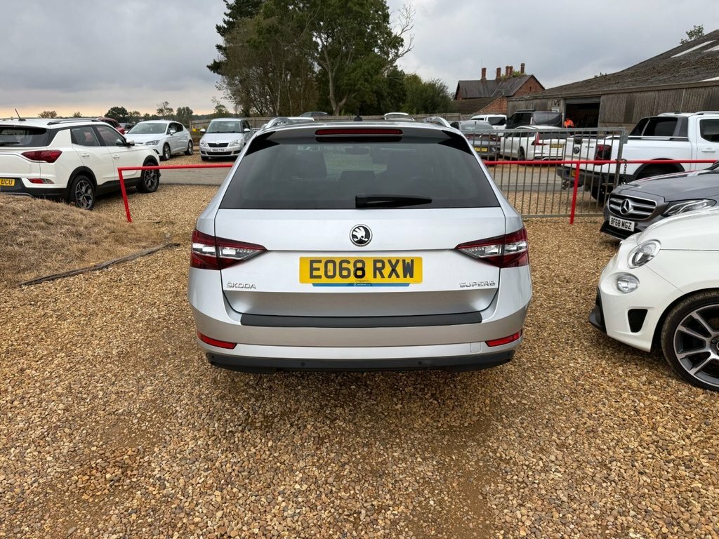 Skoda Superb 2L Se L Executive Silver #6