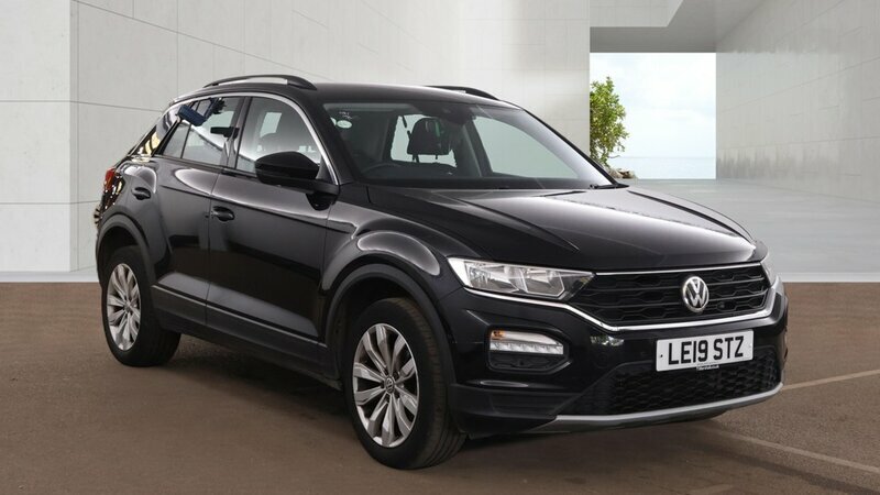 Volkswagen T-Roc 1.5-T-roc-se-tsi-evo-5dr Black #3