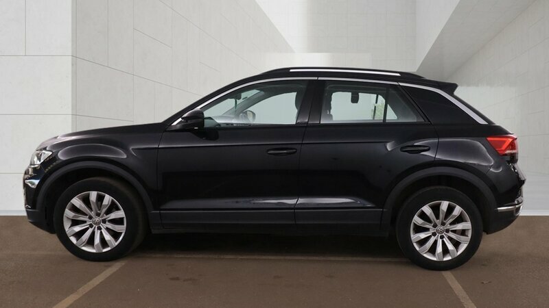 Volkswagen T-Roc 1.5-T-roc-se-tsi-evo-5dr Black #5