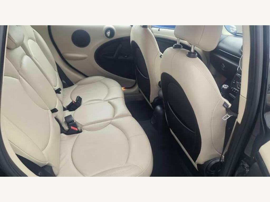 Mini Countryman Hatchback White #6
