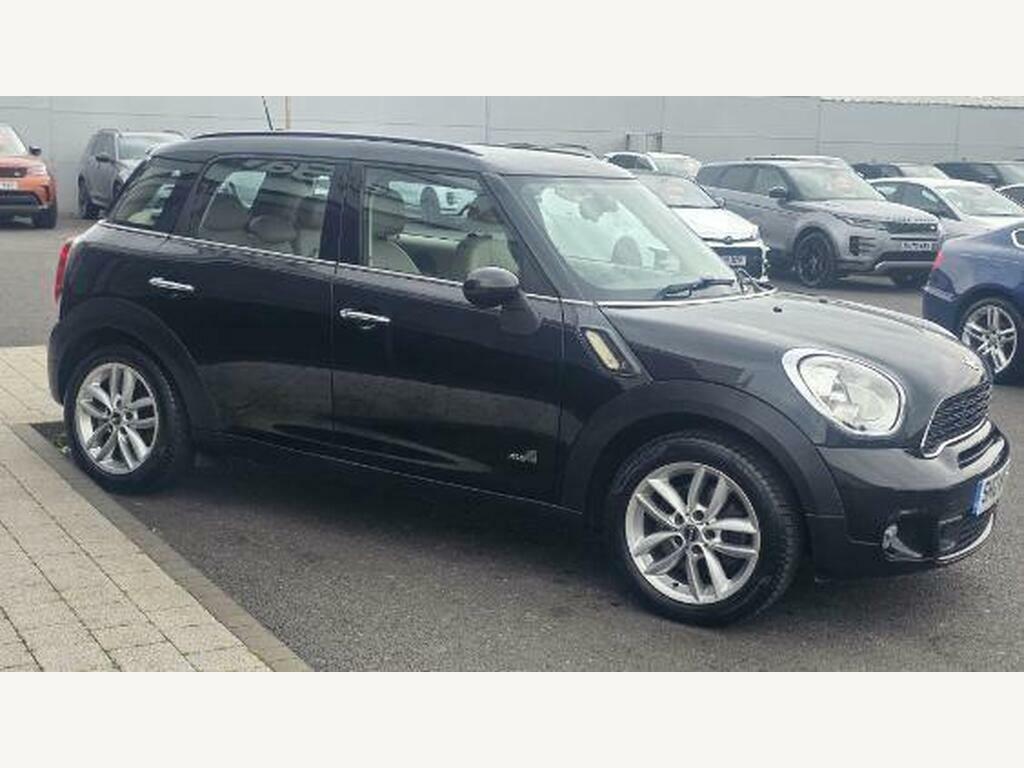 Mini Countryman Hatchback White #2