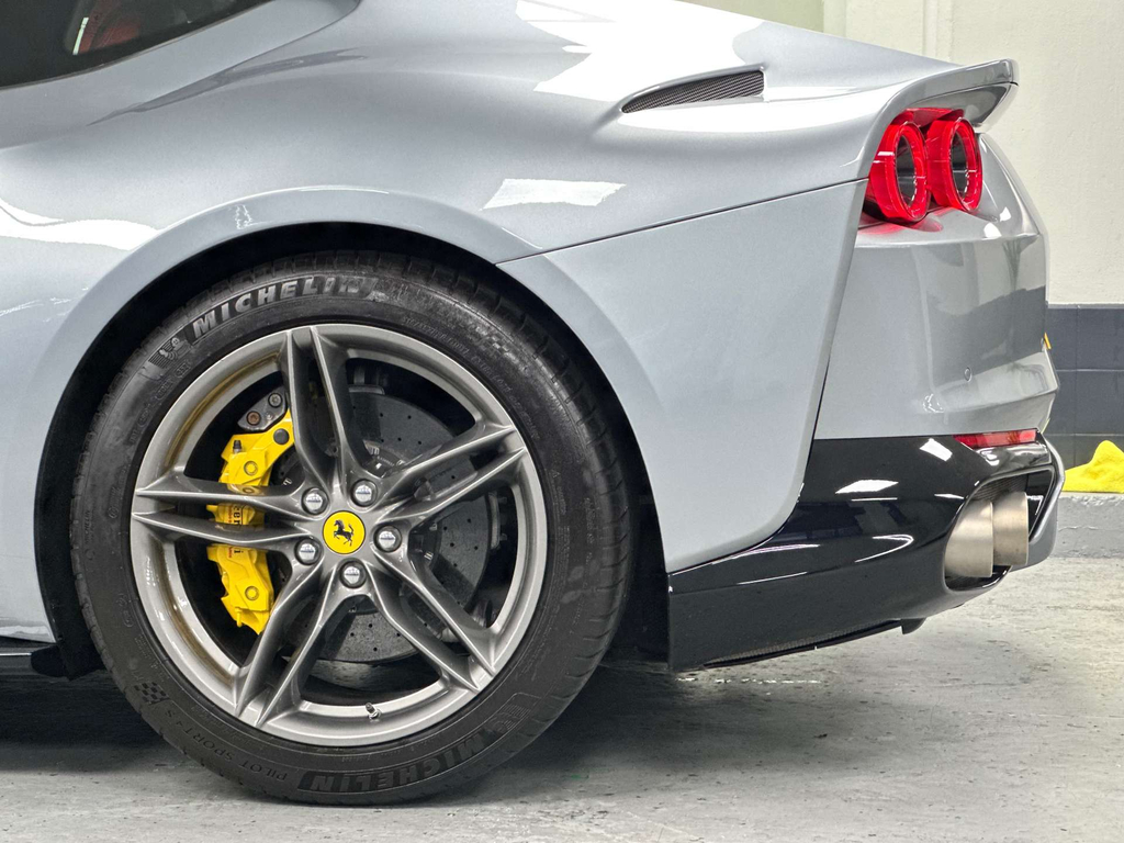 Ferrari 812 Superfast 2dr Auto Silver #109