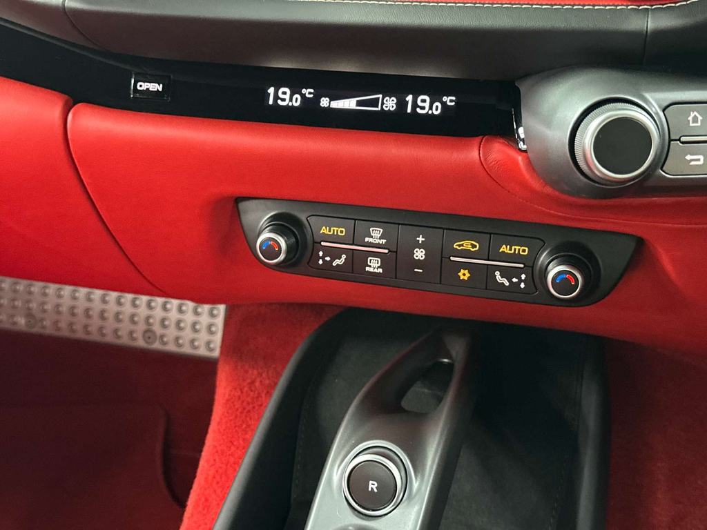 Ferrari 812 Superfast 2dr Auto Silver #57