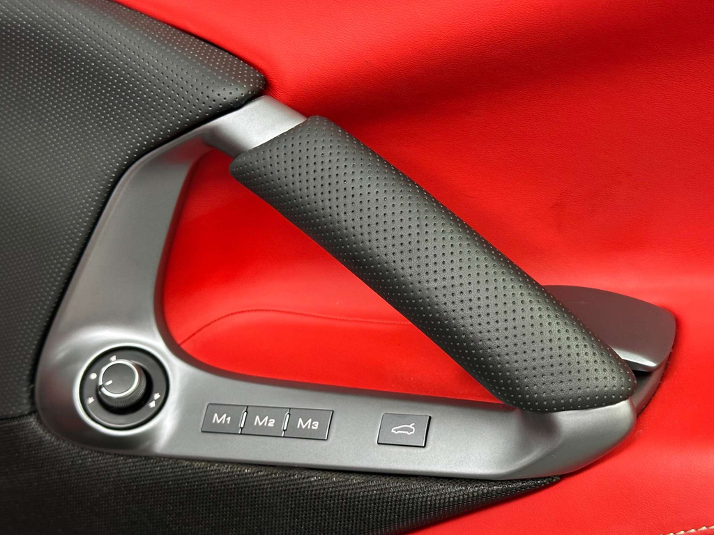 Ferrari 812 Superfast 2dr Auto Silver #8