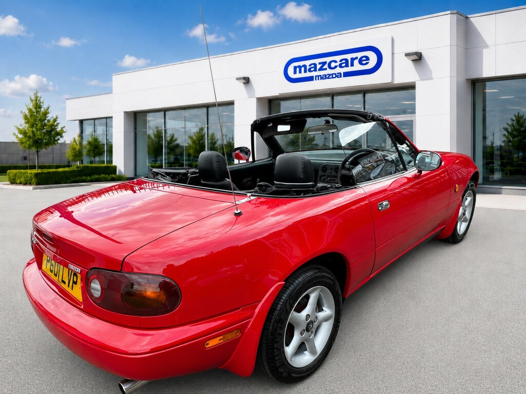 Mazda MX-5 Harvard Silver #5