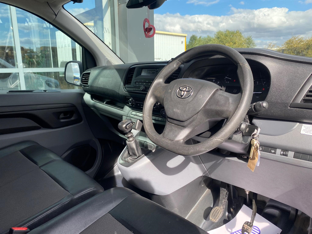 Toyota PROACE 2.0D Icon Long Panel Van Lwb Euro 6 Ss 6Dr  #5