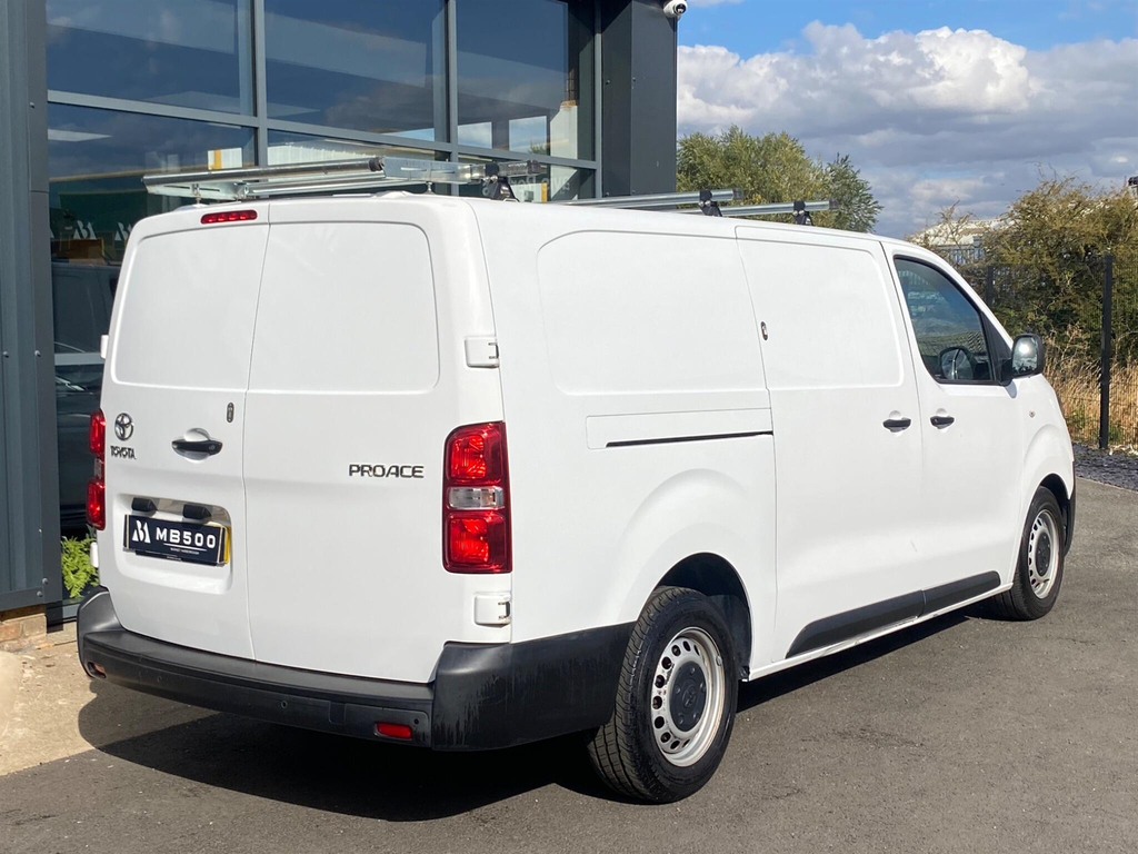 Toyota PROACE 2.0D Icon Long Panel Van Lwb Euro 6 Ss 6Dr  #2