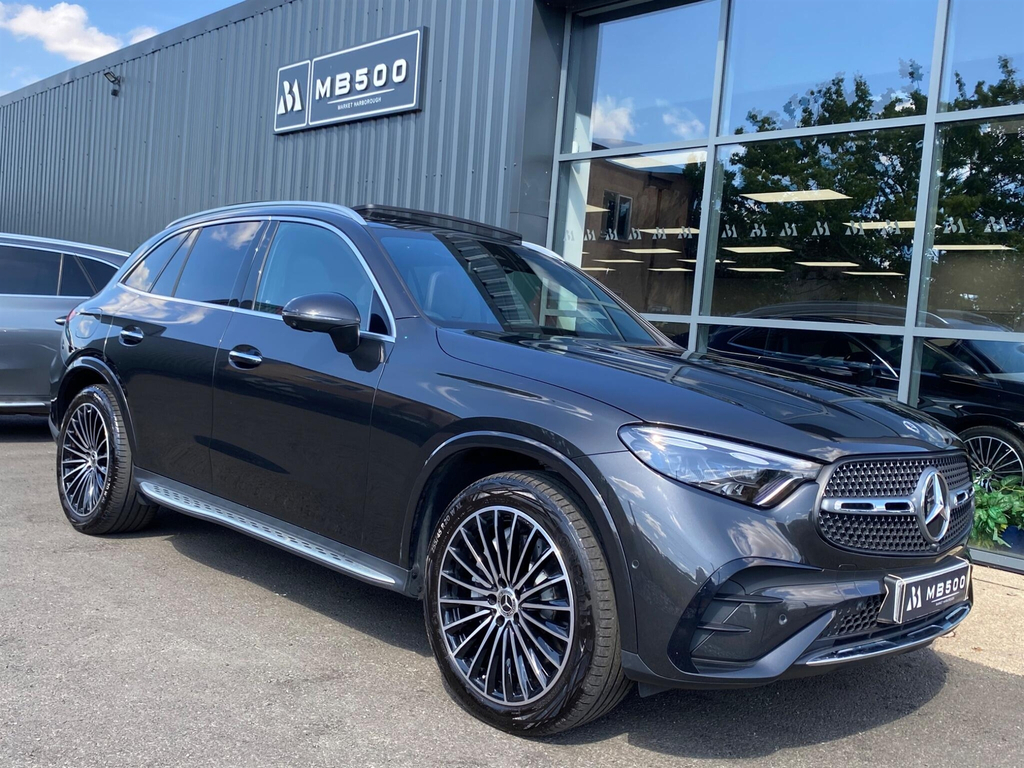 Mercedes-Benz GLC Class 2.0 H Mhev Amg Line Premium Plus G-tronic 4Mati