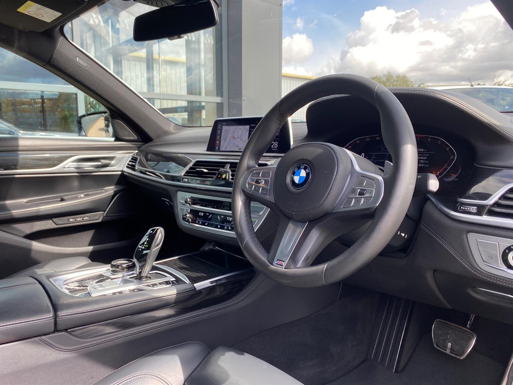 BMW 7 Series 3.0 M Sport Euro 6 Ss White #6