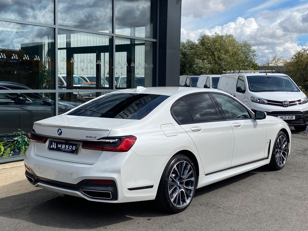 BMW 7 Series 3.0 M Sport Euro 6 Ss White #2