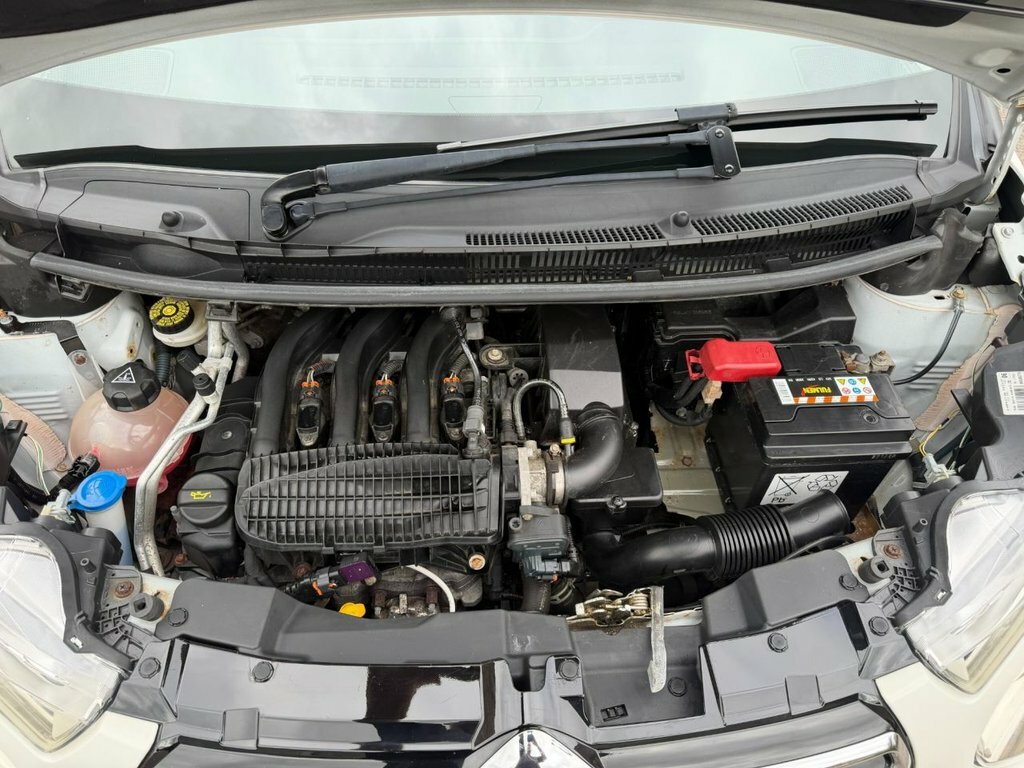 Citroen C1 Flair Puretech White #17
