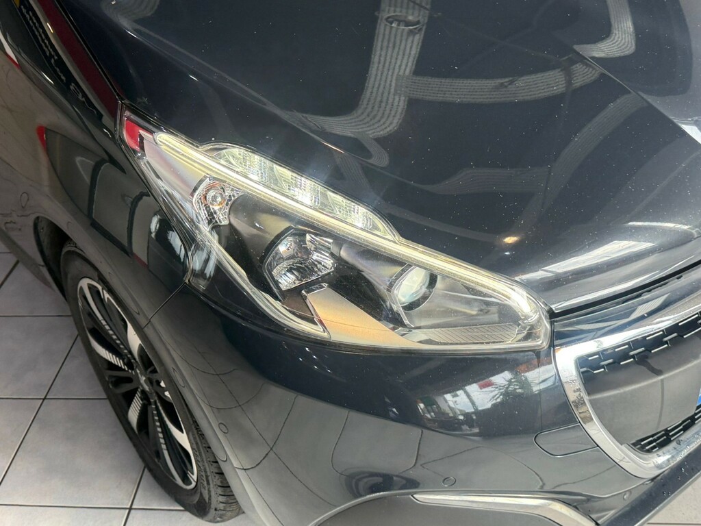 Peugeot 208 1.5 Bluehdi Tech Edition Grey #3