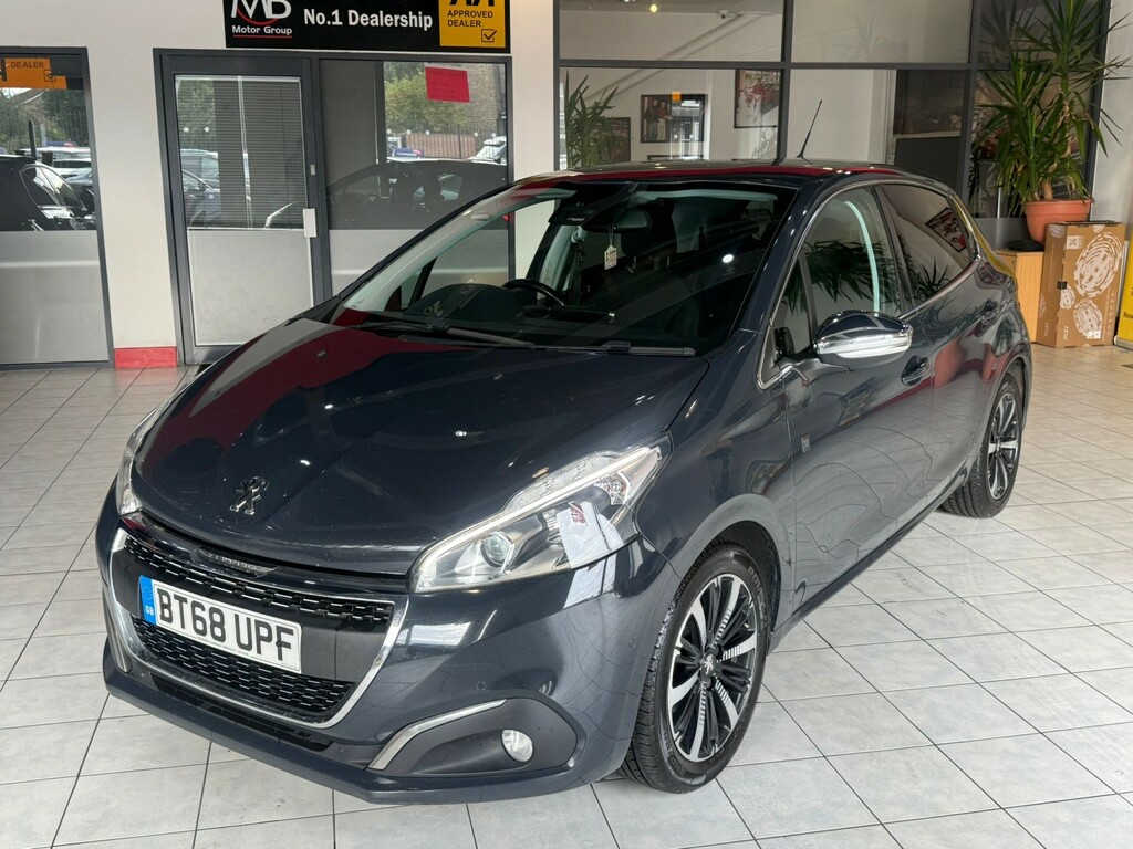 Peugeot 208 1.5 Bluehdi Tech Edition Grey #5
