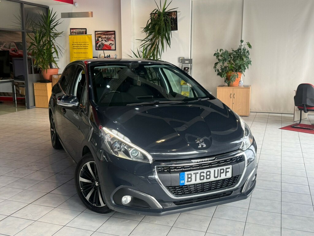 Peugeot 208 1.5 Bluehdi Tech Edition Grey
