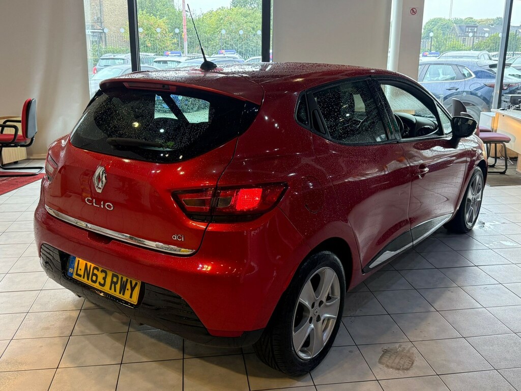 Renault Clio Dynamique S Medianav Red #12