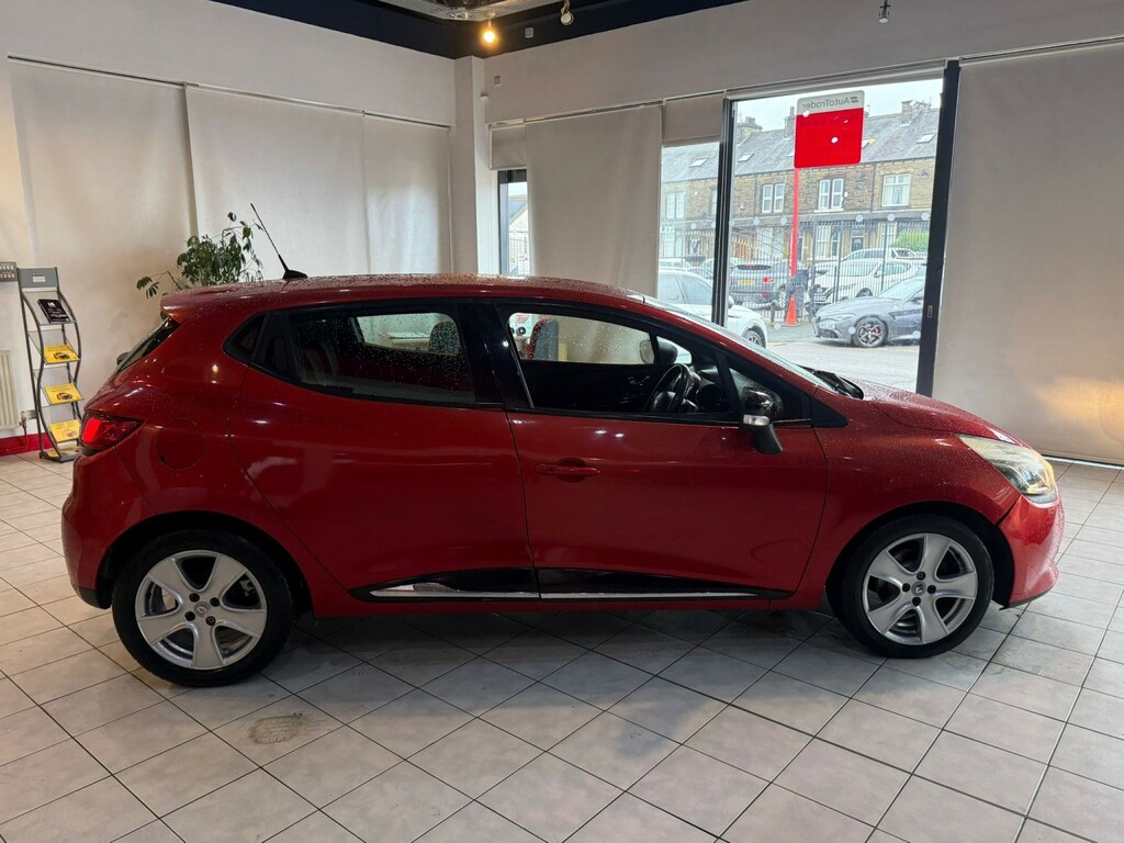 Renault Clio Dynamique S Medianav Red #13