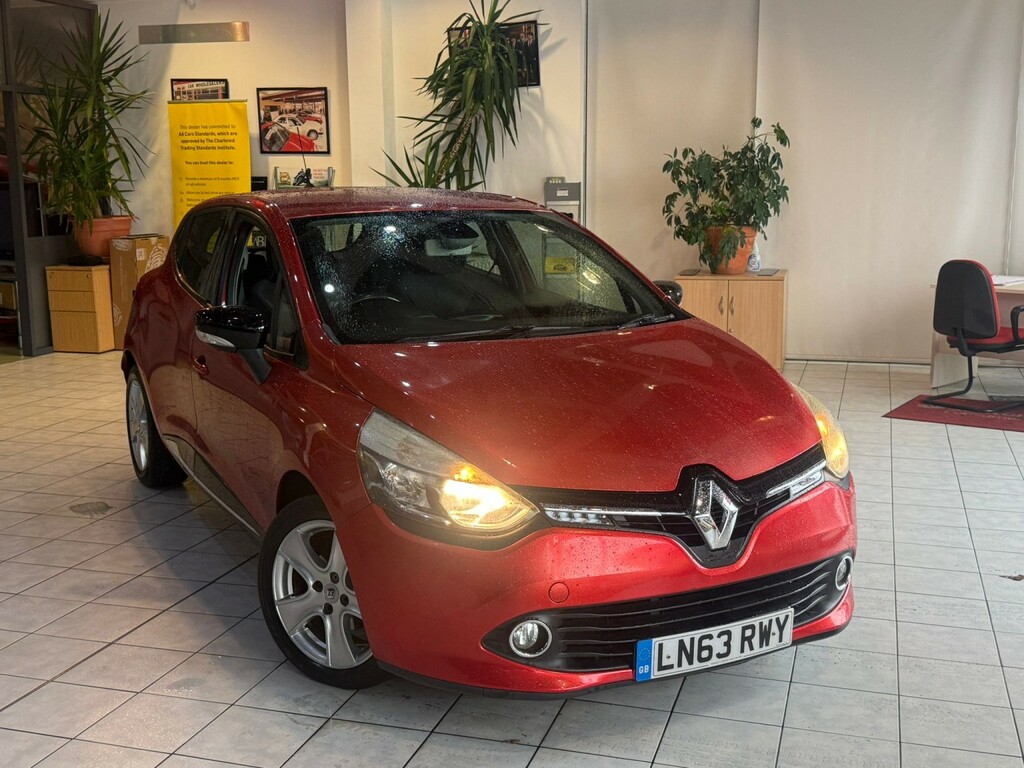 Renault Clio 1.5 Dci Dynamique Medianav Red