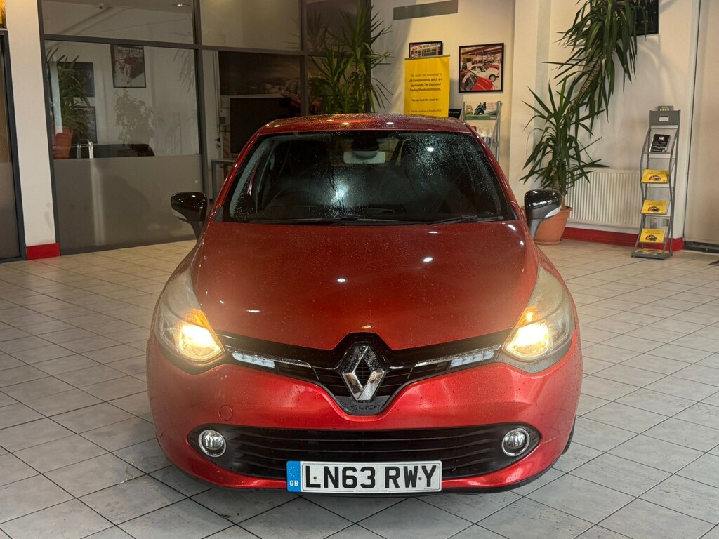 Renault Clio 1.5 Dci Dynamique Medianav Red #4