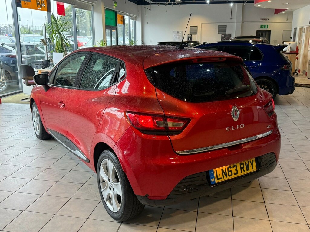 Renault Clio Dynamique S Medianav Red #7