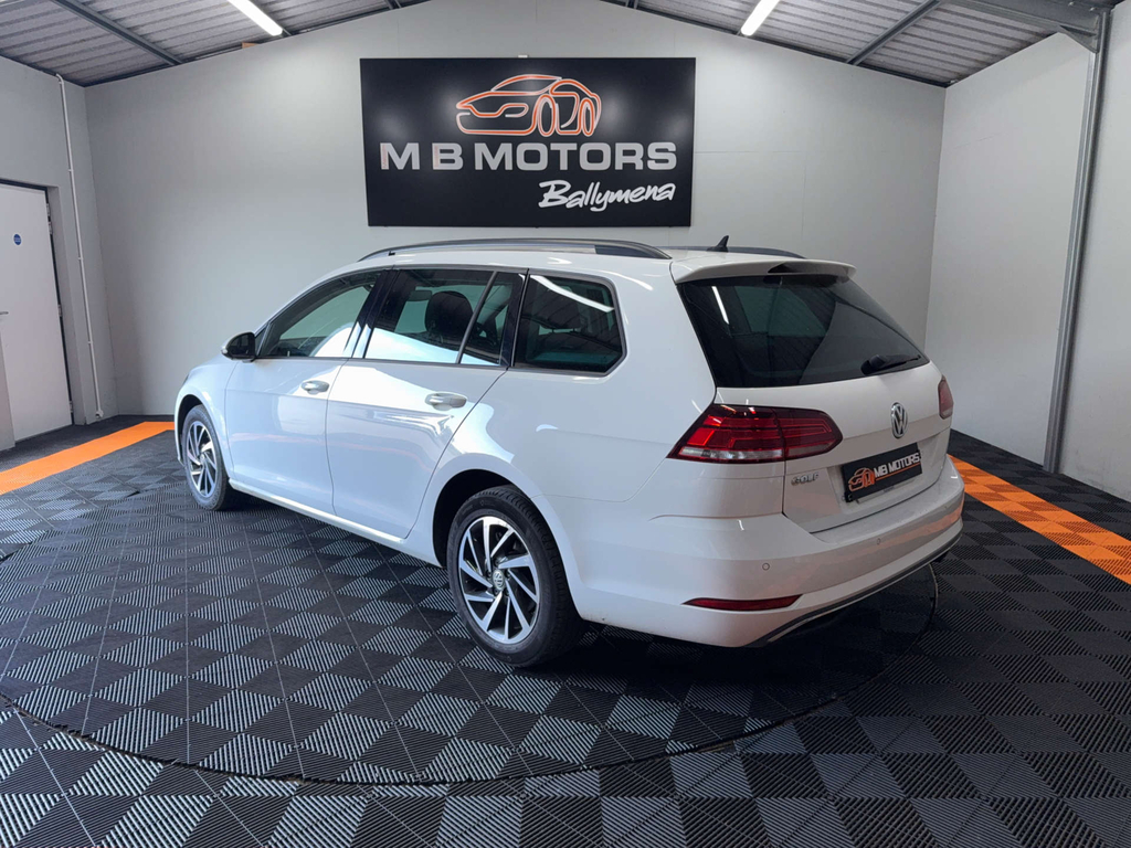 Volkswagen Golf Match Tdi VN19HTO #2