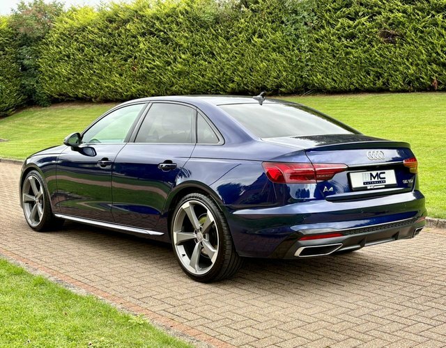 Audi A4 2.0 Tdi 35 S LM70UCX Blue #4
