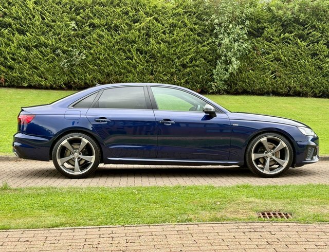 Audi A4 2.0 Tdi 35 S LM70UCX Blue #5