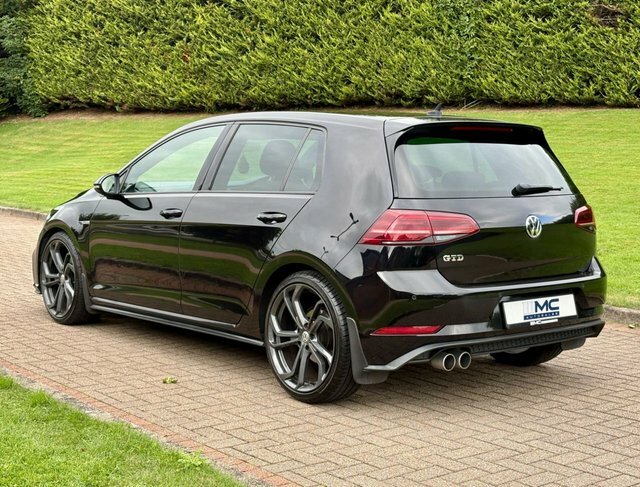 Volkswagen Golf 2.0 Tdi Gtd Hatchback MT18UMF Black #4
