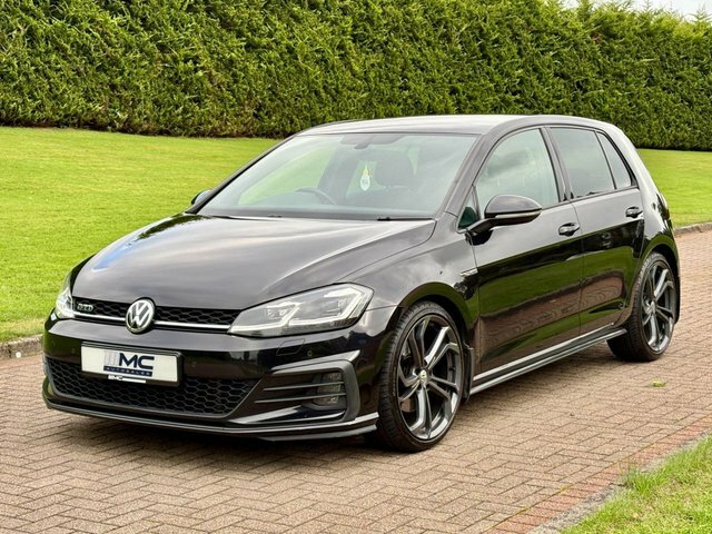 Volkswagen Golf 2.0 Tdi Gtd Hatchback MT18UMF Black #2