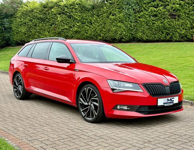 Skoda Superb 2.0 Tdi Sportline Estate Red