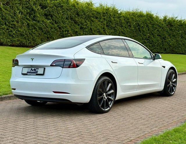 Tesla Model 3 Standard Range Plus Saloon White #3