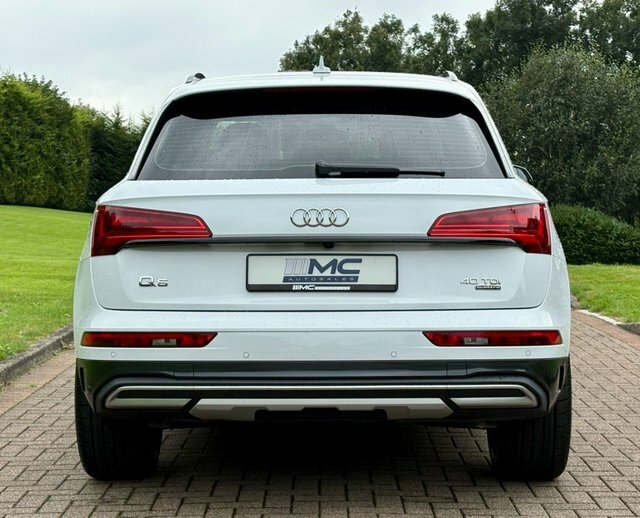 Audi Q5 Competition White #9