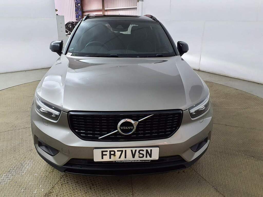 Volvo XC40 B4 Mhev Ultimate Grey #2