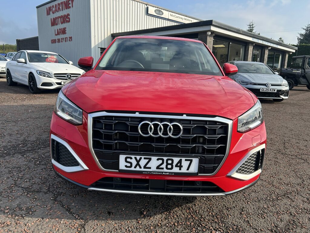 Audi Q2 35 Tfsi Sport SXZ2847 Red #2
