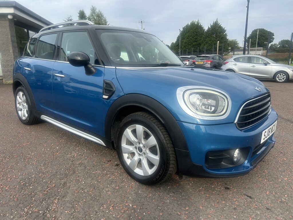 Mini Countryman 1.5 Cooper Blue