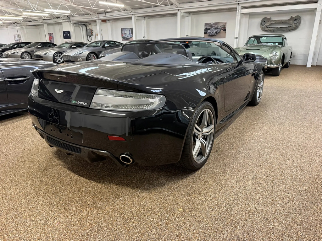 Aston Martin Vantage N400 Roadster #2