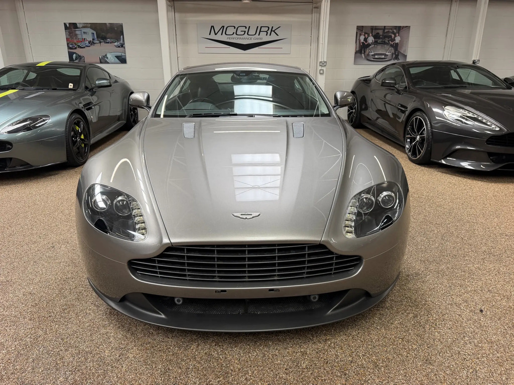 Aston Martin Vantage 4.7 V8 Coupe #5