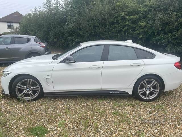 BMW 4 Series 420D 190 M Sport Professional Media White #4