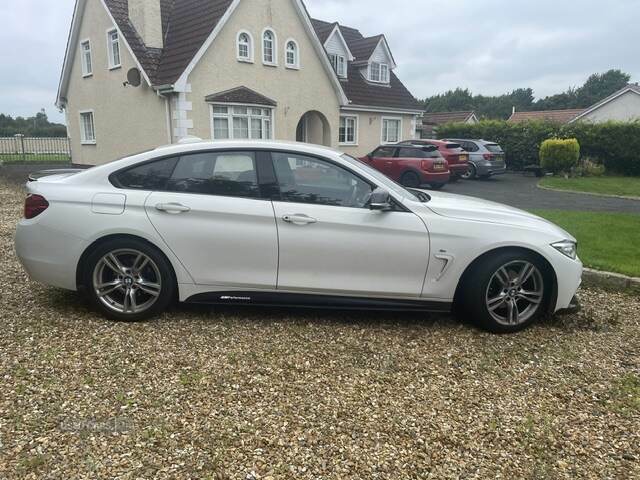 BMW 4 Series 420D 190 M Sport Professional Media White #2