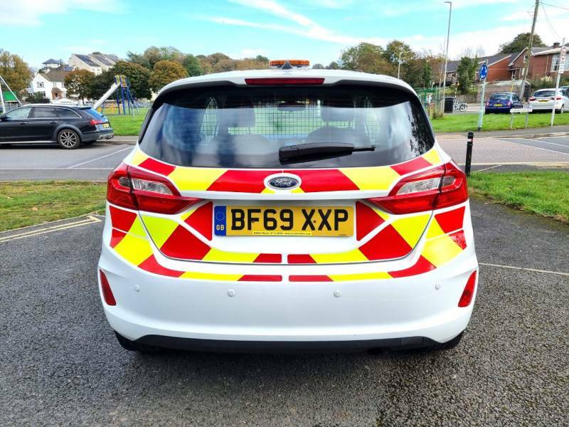 Ford Fiesta 1.1 Ti-vct Van - 2019 69 White #5