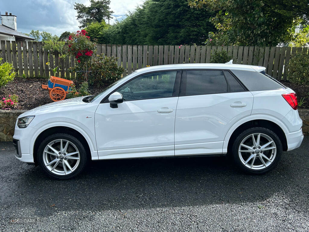 Audi Q2 1.6 Tdi S Line FH18OCV White #6
