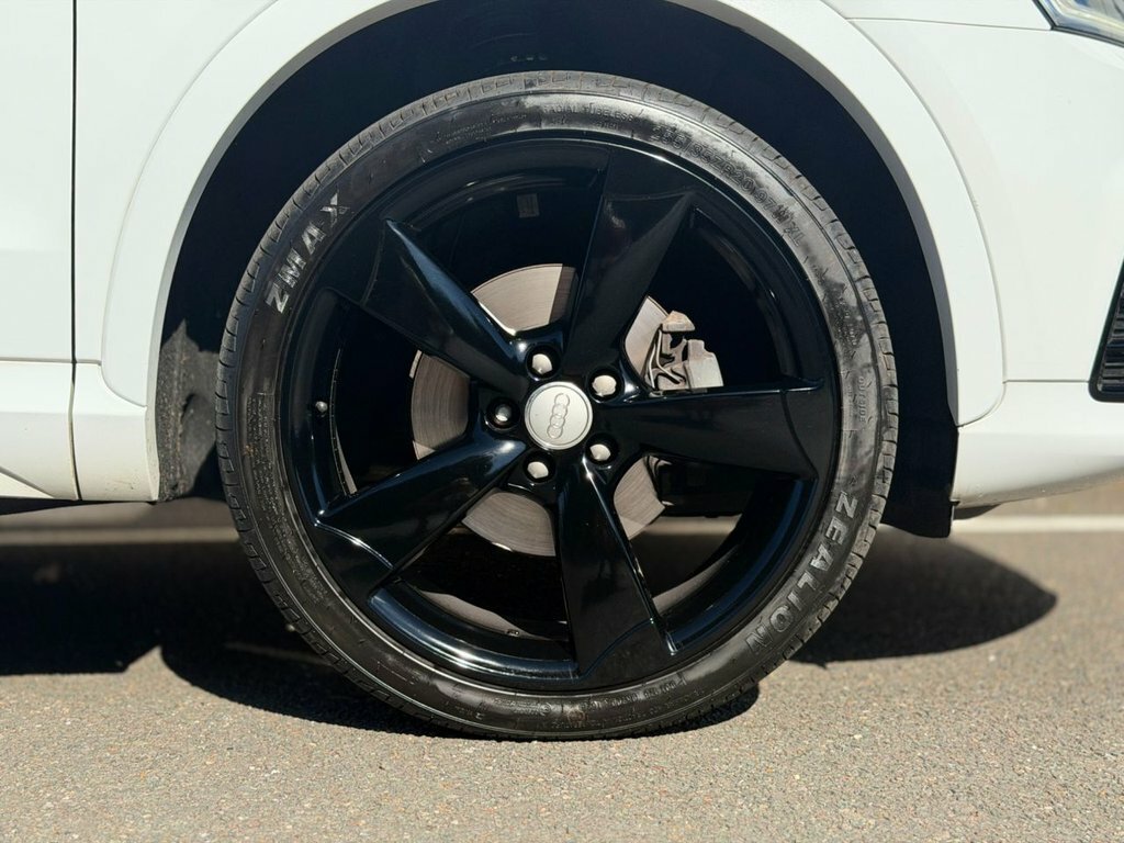 Audi Q3 2L S Line Plus AO66RXF White #5