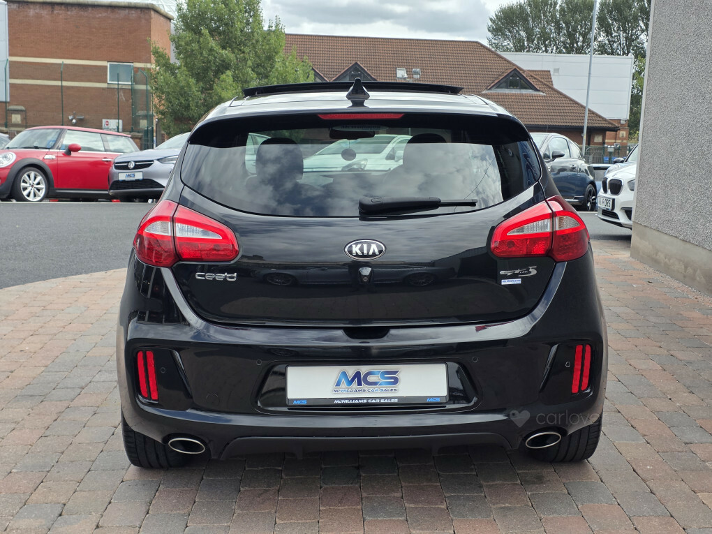 Kia Ceed Gt-line S Isg Crdi LF68UYX Black #4