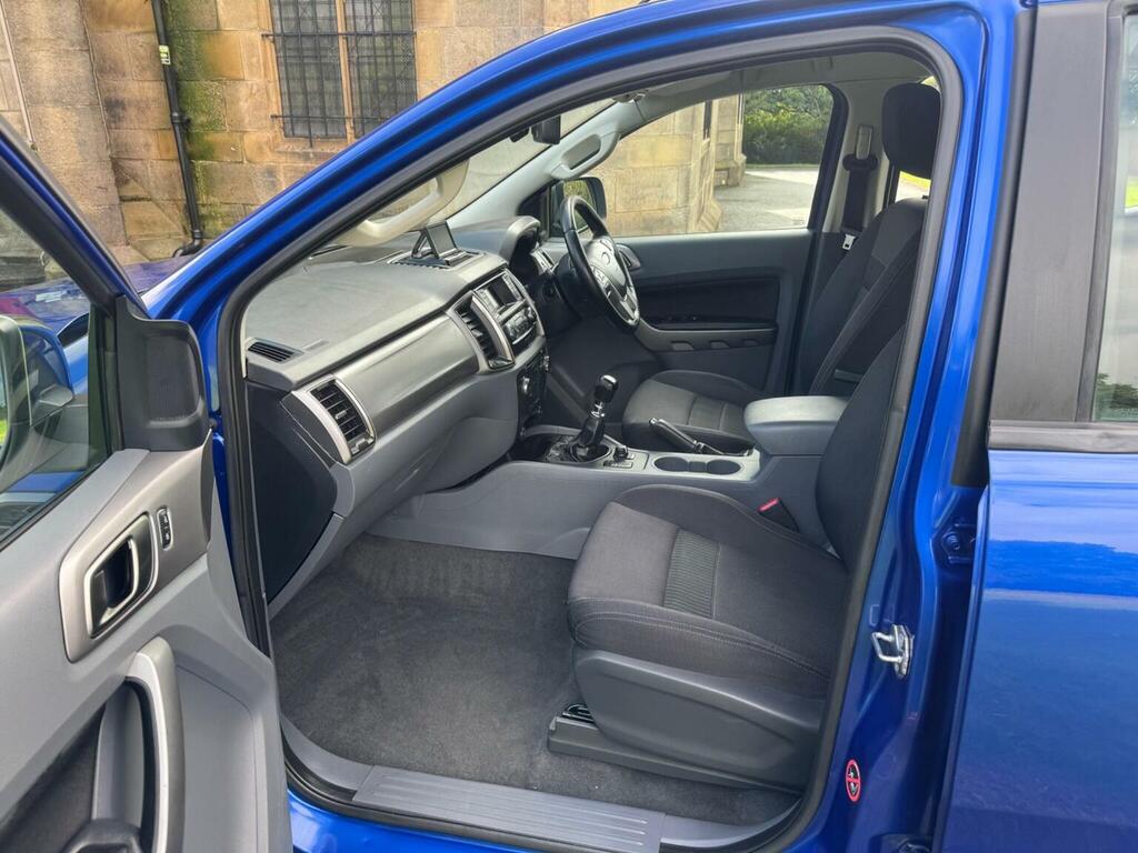 Ford Ranger Orange #19