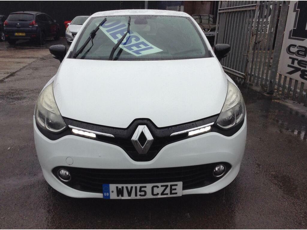 Renault Clio Hatchback Red #2