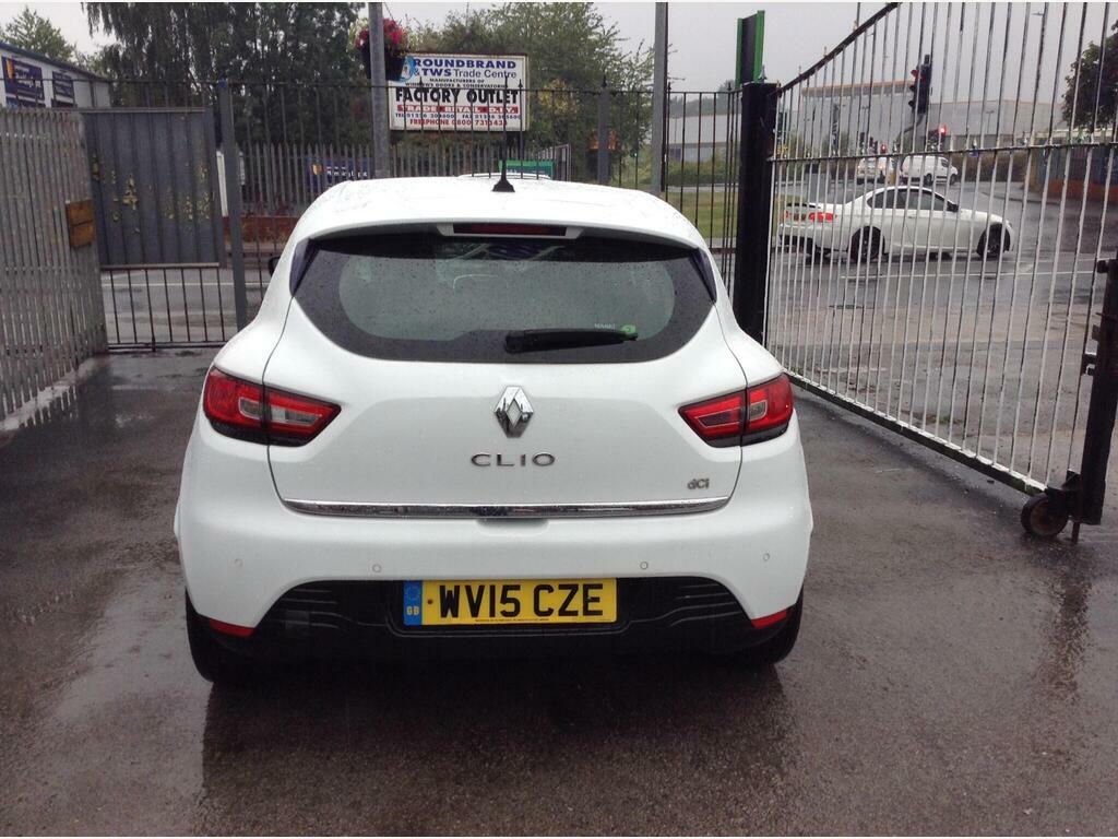 Renault Clio Hatchback Red #5