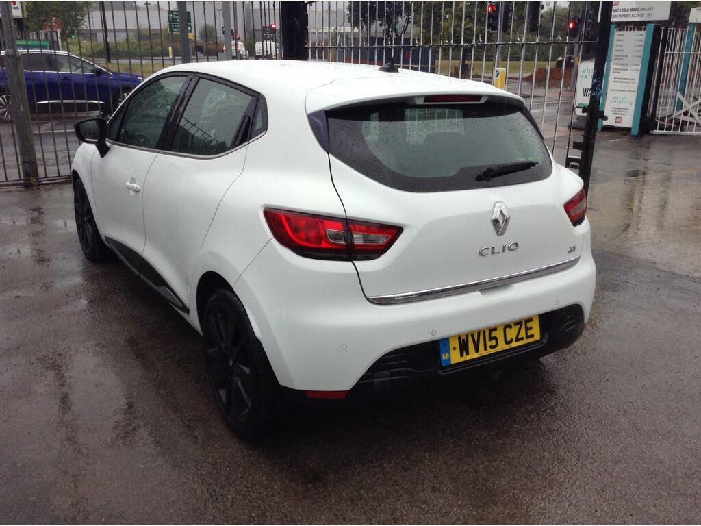 Renault Clio Hatchback Red #4