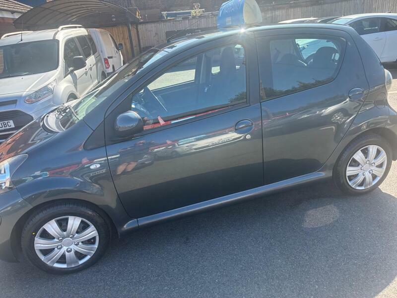Toyota Aygo 1.0 Vvt-i Multimode Euro 4 Grey #4